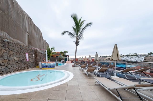 Apartamento de 46 habitaciones en Amadores, Mogán en venta con piscina garaje - 11.400.000 € (Ref: 8570382)