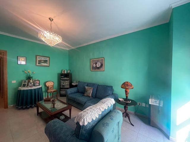 4 quarto Moradia em Banda para venda em Arenales - Lugo - Avda. Marítima, Las Palmas de Gran Canaria com garagem - 398 000 € (Ref: 8584292)