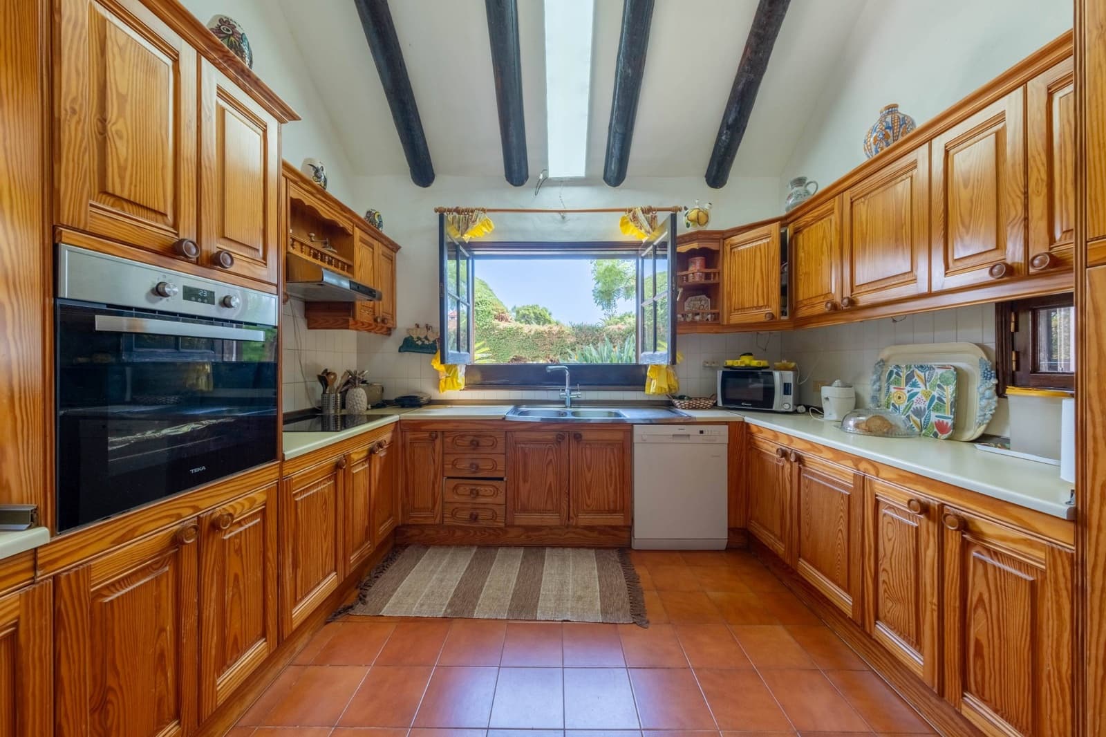 4 soverom Villa til salgs i Valsequillo med svømmebasseng garasje - € 475 000 (Ref: 8588966)