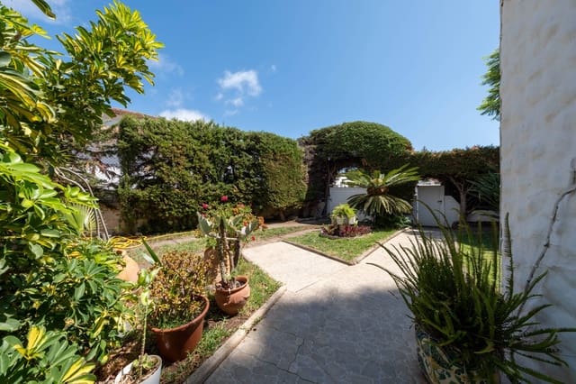 4 soverom Villa til salgs i Valsequillo med svømmebasseng garasje - € 475 000 (Ref: 8588966)