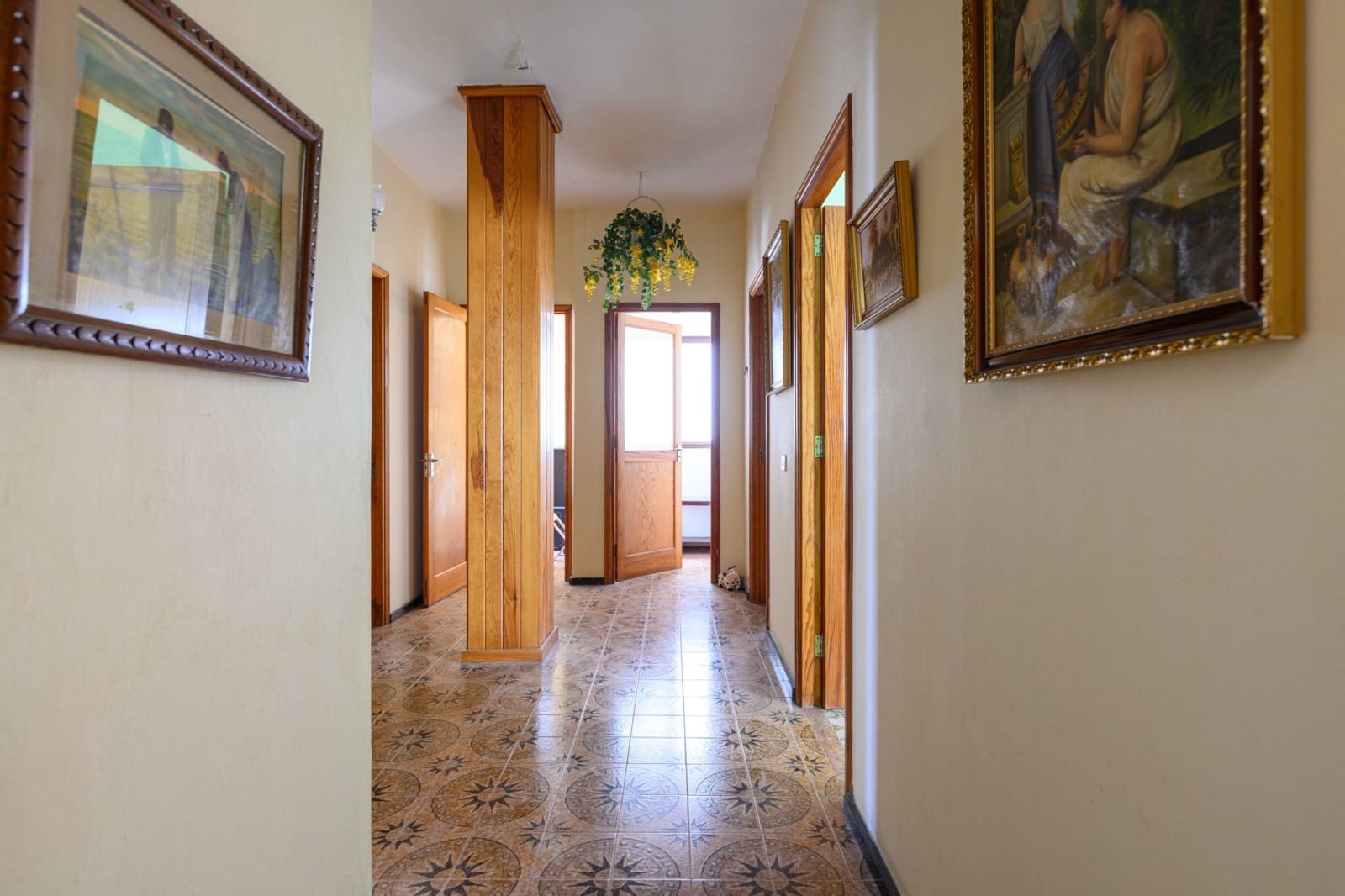 17 soveværelse Byhus til salg i Vega de San Mateo med garage - € 1.500.000 (Ref: 8623273)