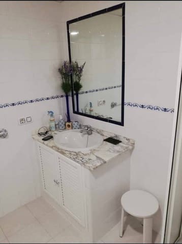 Piso de 4 habitaciones en Sevilla ciudad en venta - 42.000 € (Ref: 8636475)