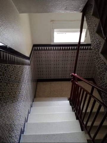 Piso de 4 habitaciones en Sevilla ciudad en venta - 42.000 € (Ref: 8636475)