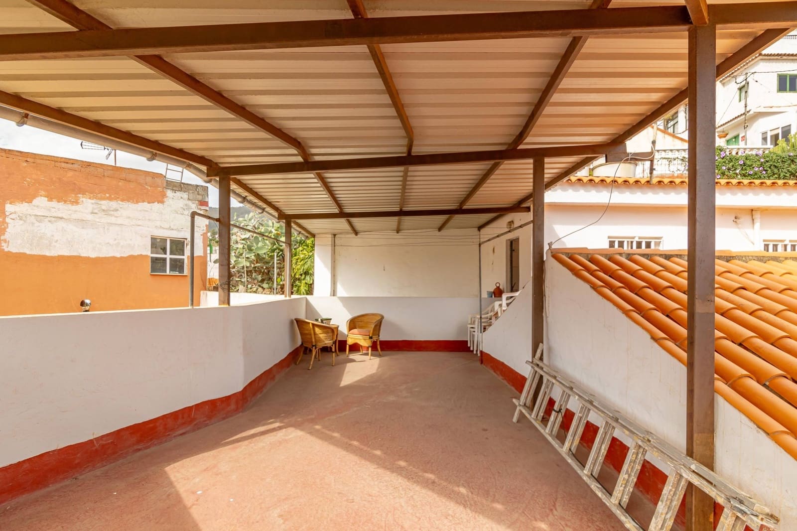 5 soveværelse Villa til salg i Teror - € 230.000 (Ref: 8670326)