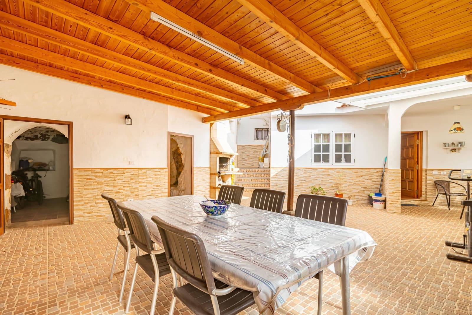 5 slaapkamer Villa te koop in Teror - € 230.000 (Ref: 8670326)