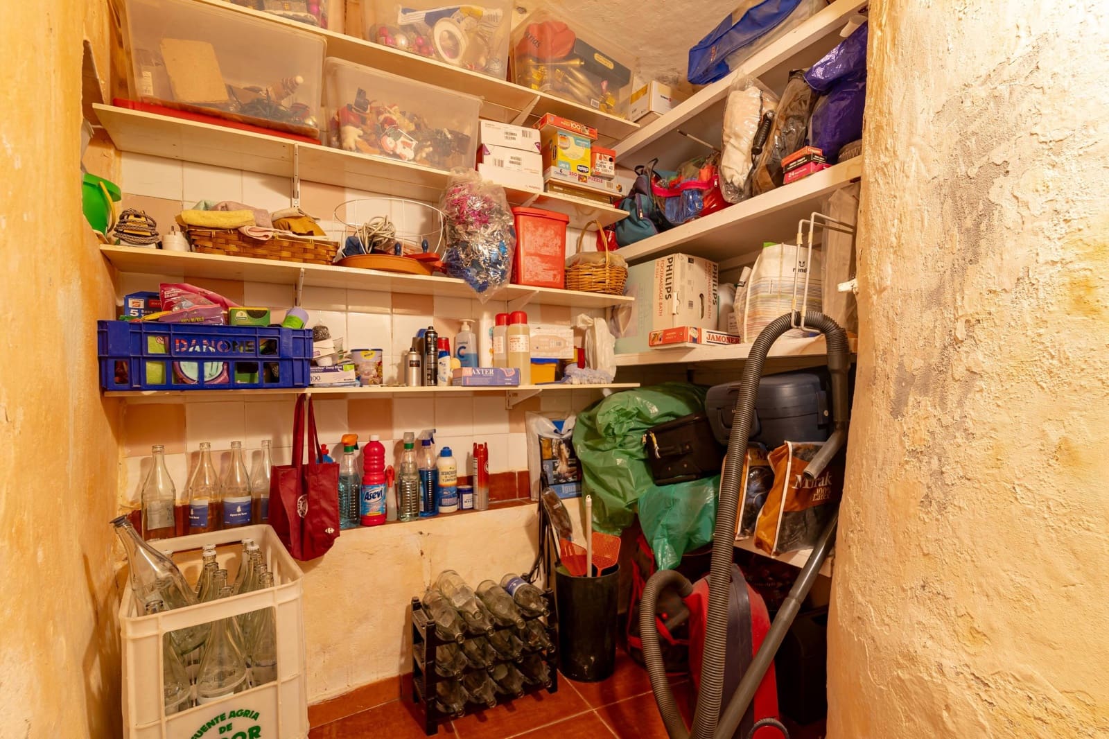 5 slaapkamer Villa te koop in Teror - € 230.000 (Ref: 8670326)