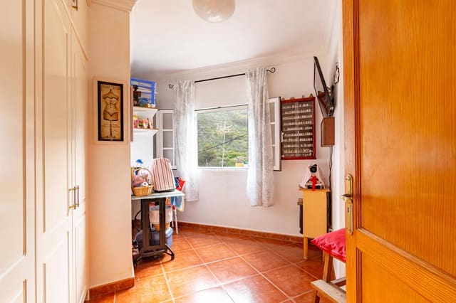 5 sovrum Villa till salu i Teror - 230 000 € (Ref: 8670326)