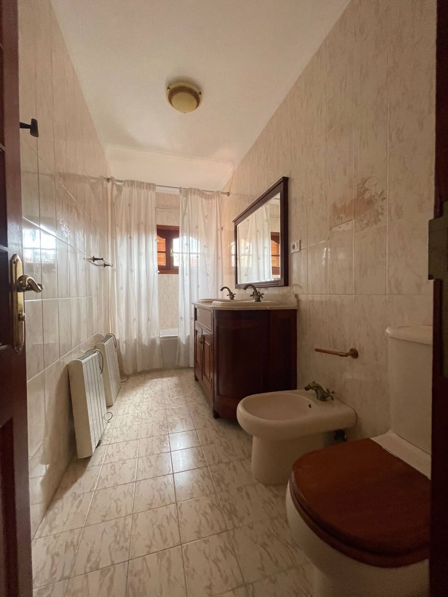 6 soveværelse Villa til salg i Santa Brigida - € 680.000 (Ref: 8689212)