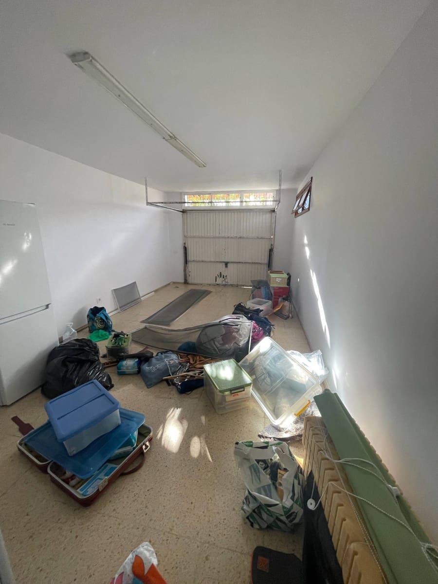 6 soveværelse Villa til salg i Santa Brigida - € 680.000 (Ref: 8689212)