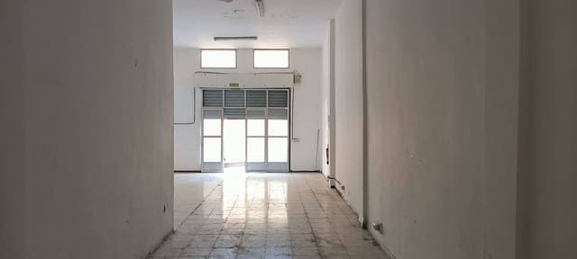 Local Comercial en Santa Cruz de Tenerife en venta - 108.000 € (Ref: 8778536)