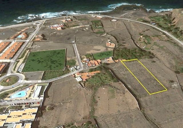 Solar/Parcela en Agaete en venta - 110.000 € (Ref: 8789716)