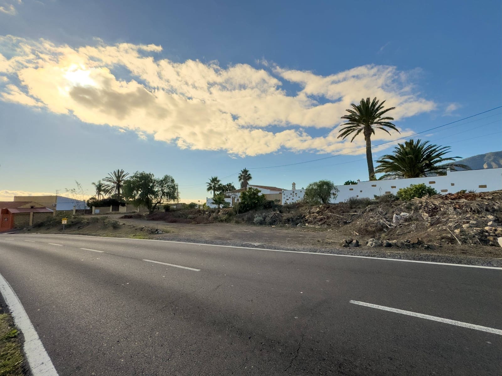 Ubebygd land til salgs i Arafo - € 110 000 (Ref: 8789717)