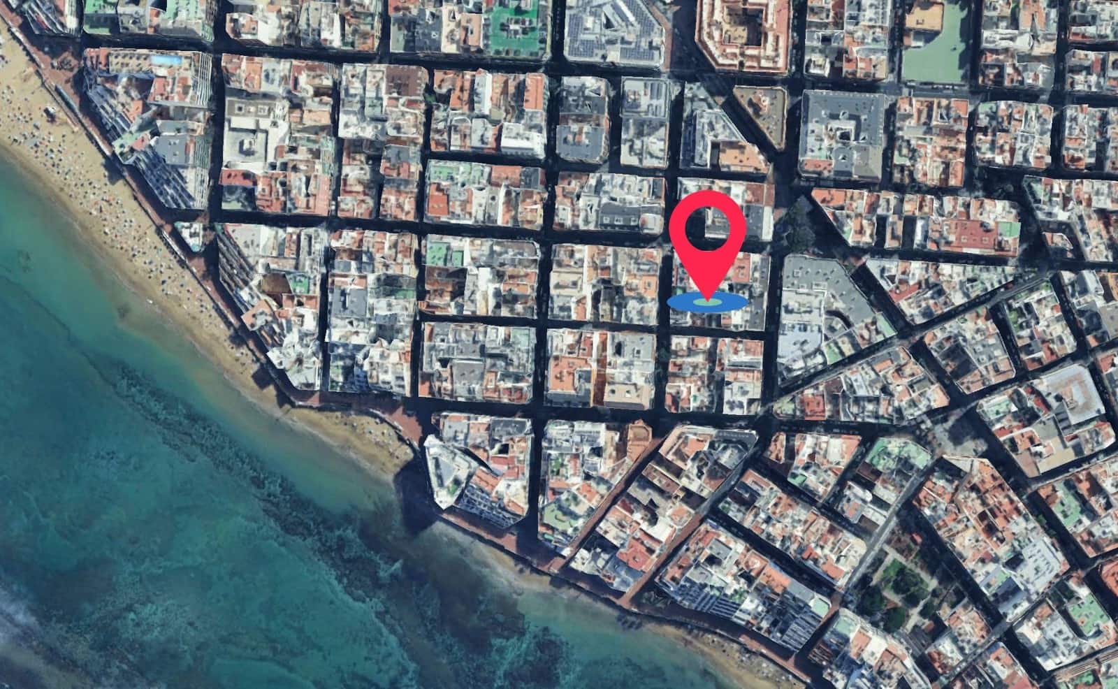 Business for sale in Las Palmas de Gran Canaria - € 200,000 (Ref: 8806259)