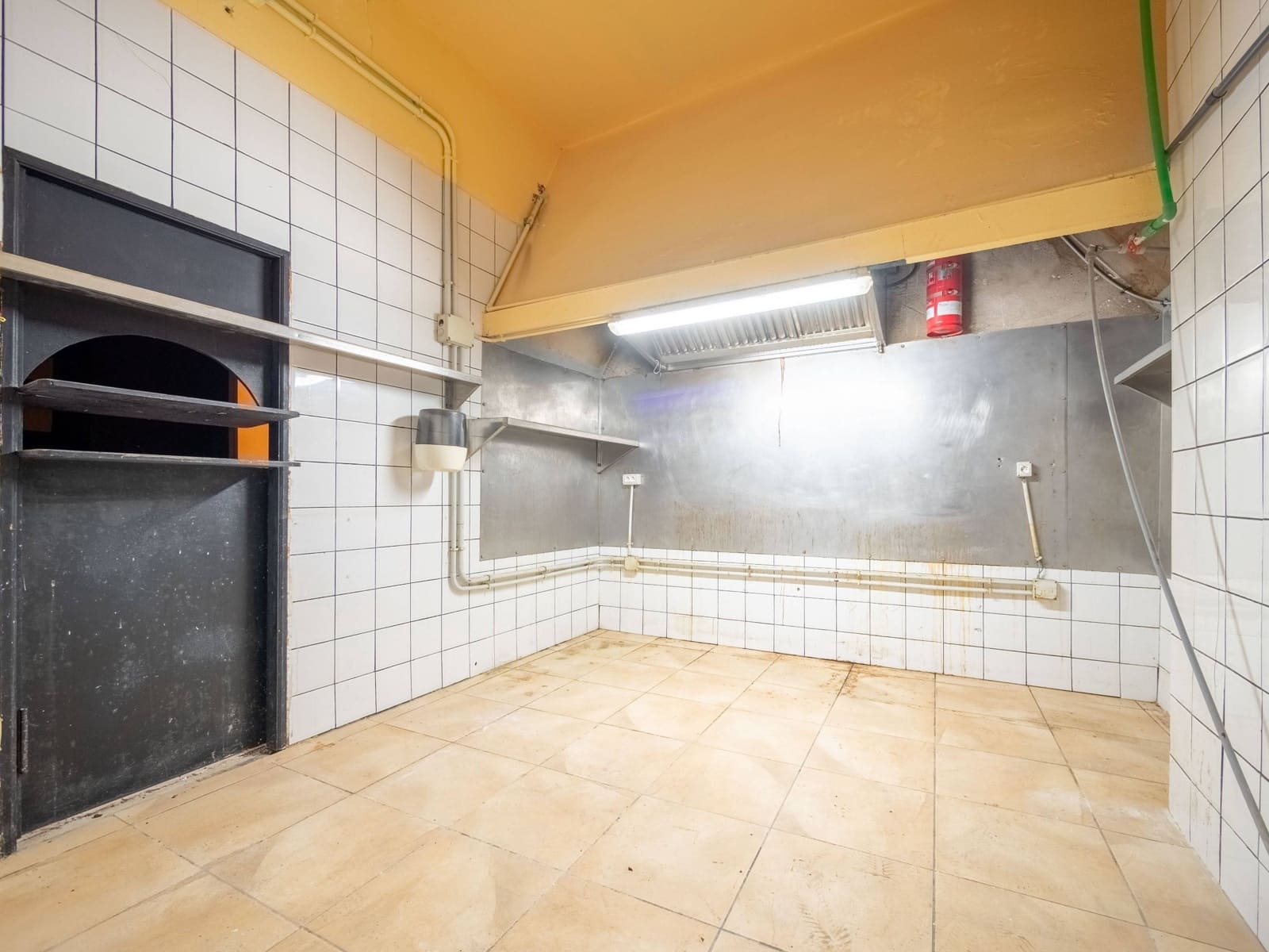 Business for sale in Las Palmas de Gran Canaria - € 200,000 (Ref: 8806259)