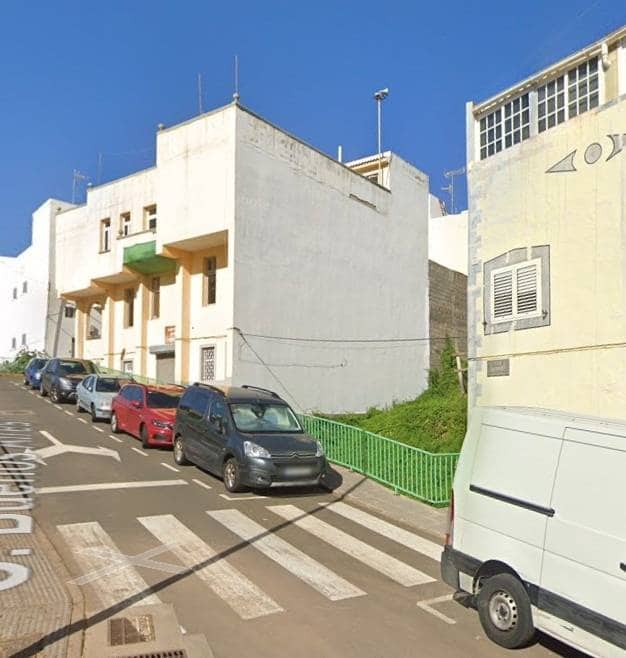 Tontti myytävänä paikassa Arucas - 275 000 € (Ref: 8822487)