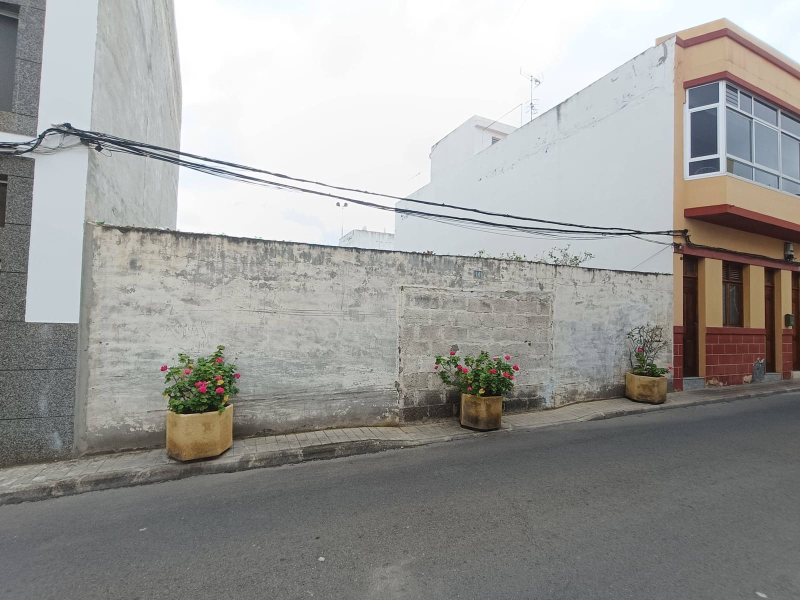 Tontti myytävänä paikassa Arucas - 275 000 € (Ref: 8822487)