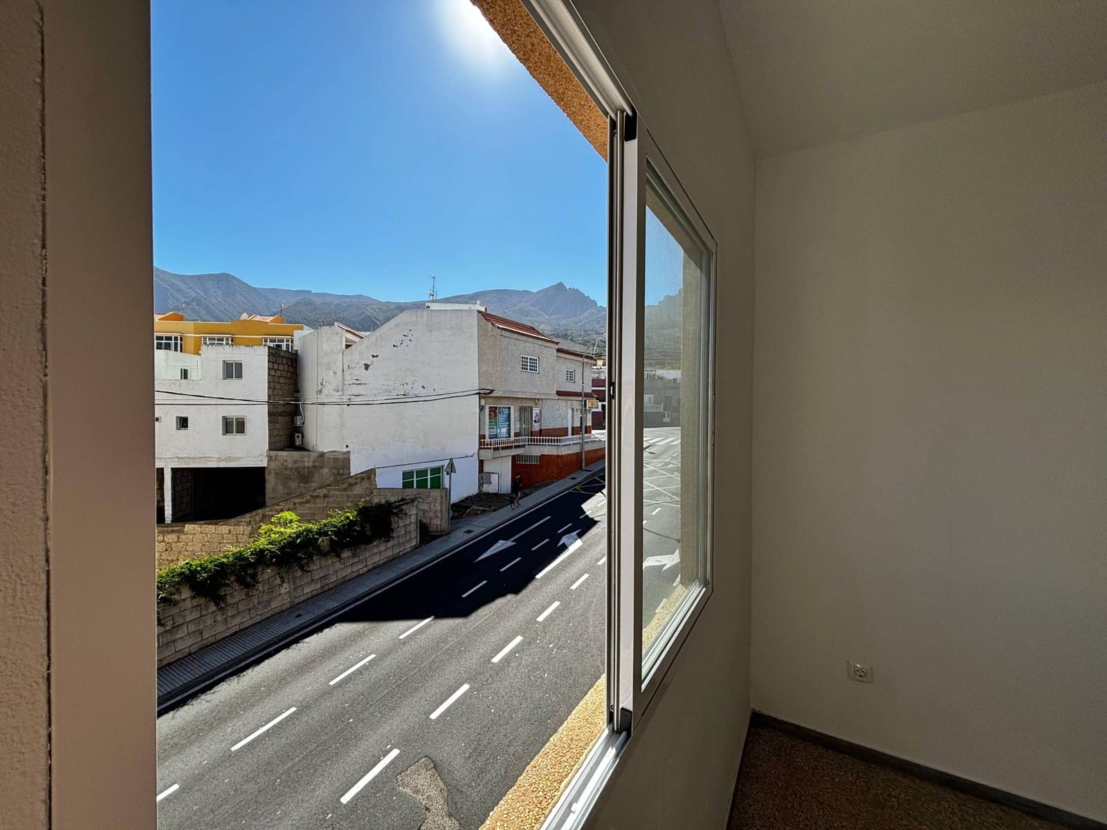 4 soveværelse Byhus til salg i Guimar - € 219.800 (Ref: 8838755)