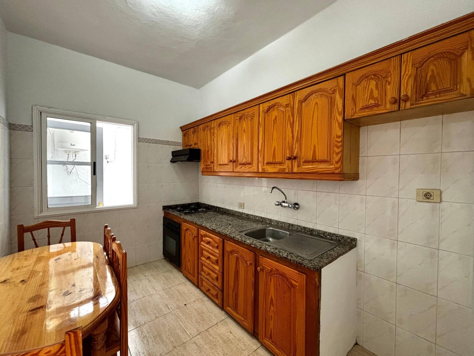 4 soveværelse Byhus til salg i Guimar - € 219.800 (Ref: 8838755)