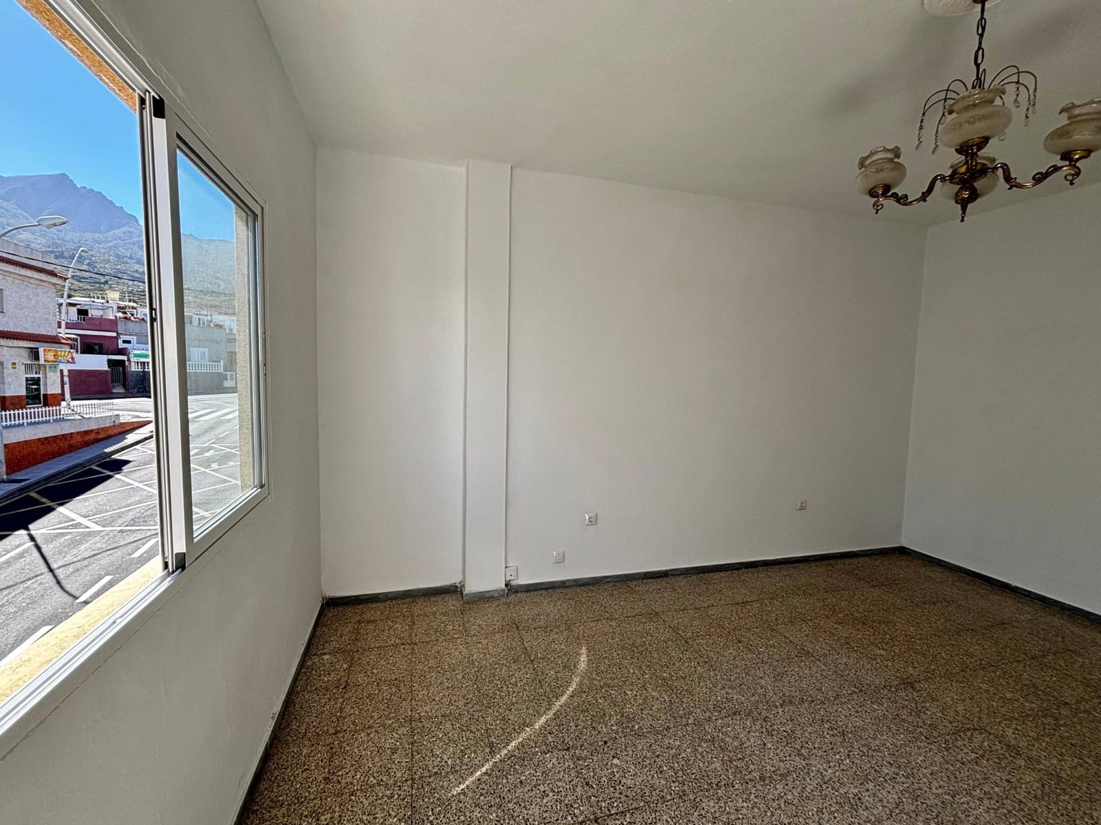 4 soveværelse Byhus til salg i Guimar - € 219.800 (Ref: 8838755)