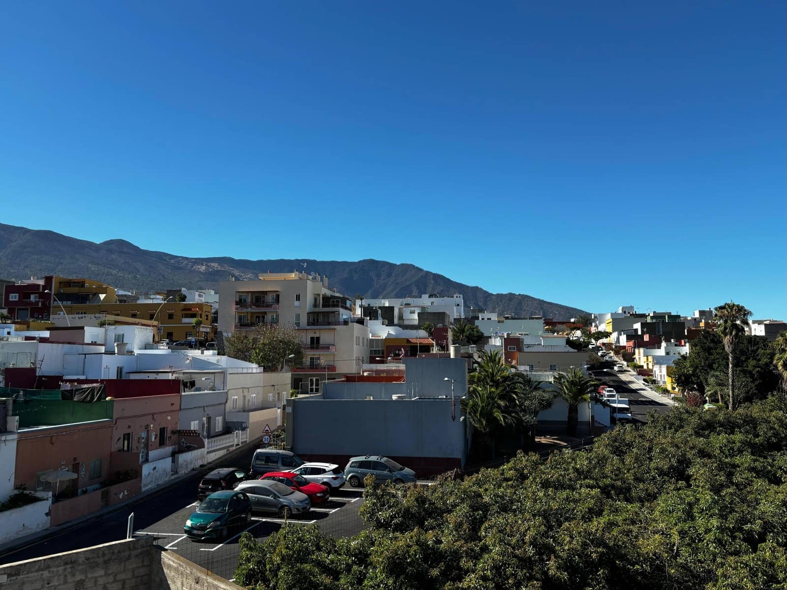 4 soveværelse Byhus til salg i Guimar - € 219.800 (Ref: 8838755)