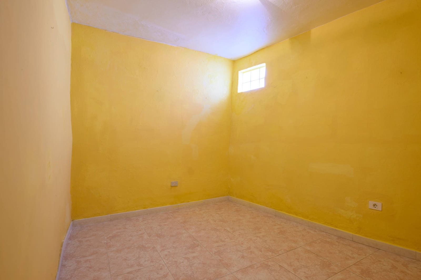 6 soverom Villa til salgs i Firgas - € 275 000 (Ref: 8851945)