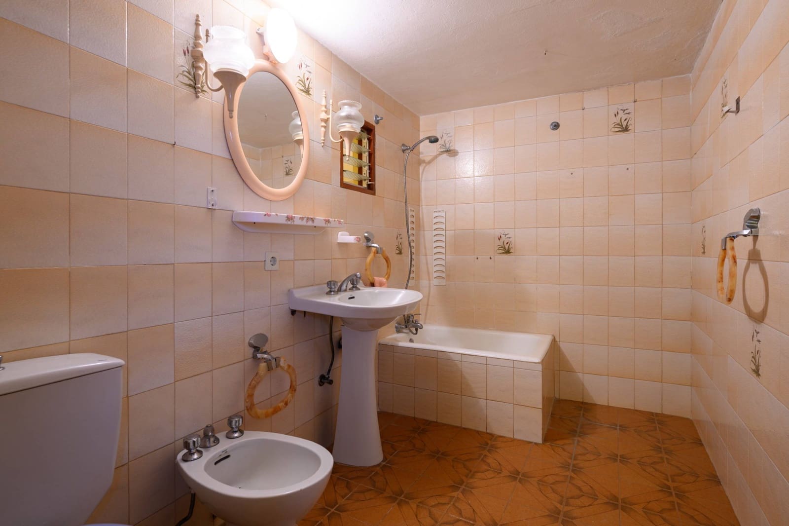 6 soverom Villa til salgs i Firgas - € 275 000 (Ref: 8851945)