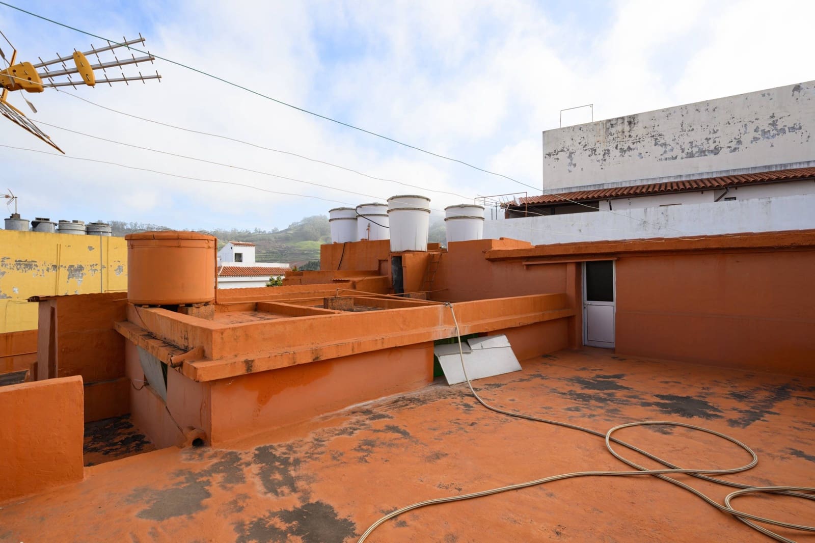 6 soverom Villa til salgs i Firgas - € 275 000 (Ref: 8851945)