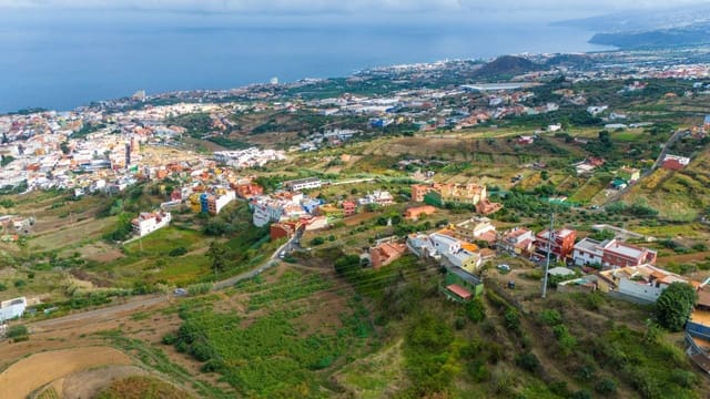Building Plot for sale in Los Realejos - € 69,000 (Ref: 8881801)