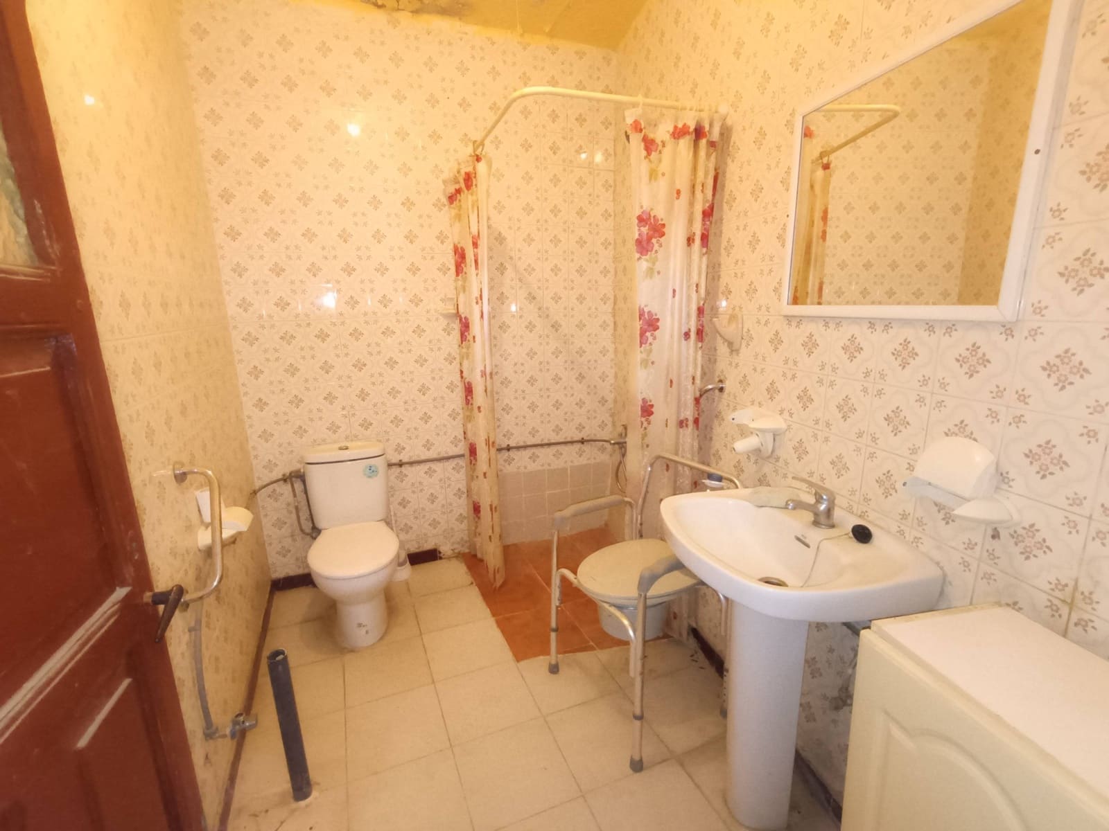 8 sypialnia Dom na sprzedaż w San Bartolome de Tirajana - 197 000 € (Ref: 8881803)