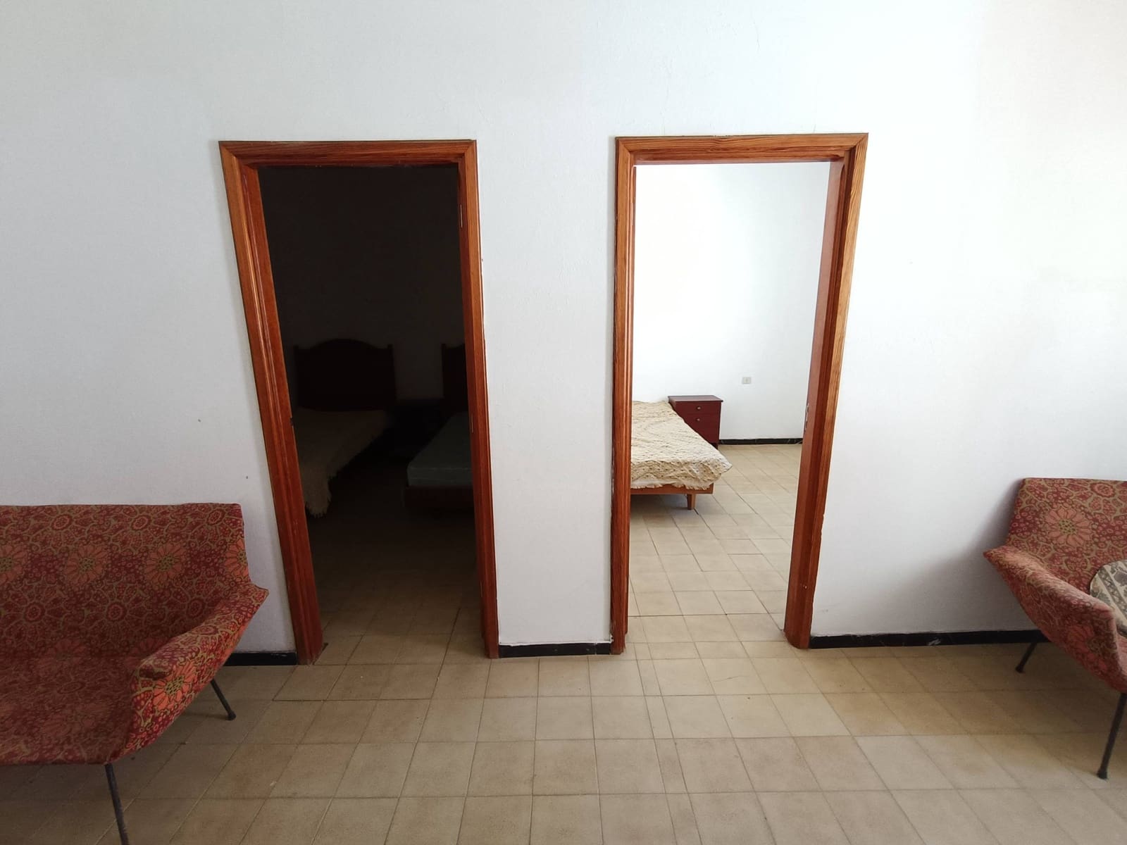 8 sypialnia Dom na sprzedaż w San Bartolome de Tirajana - 197 000 € (Ref: 8881803)