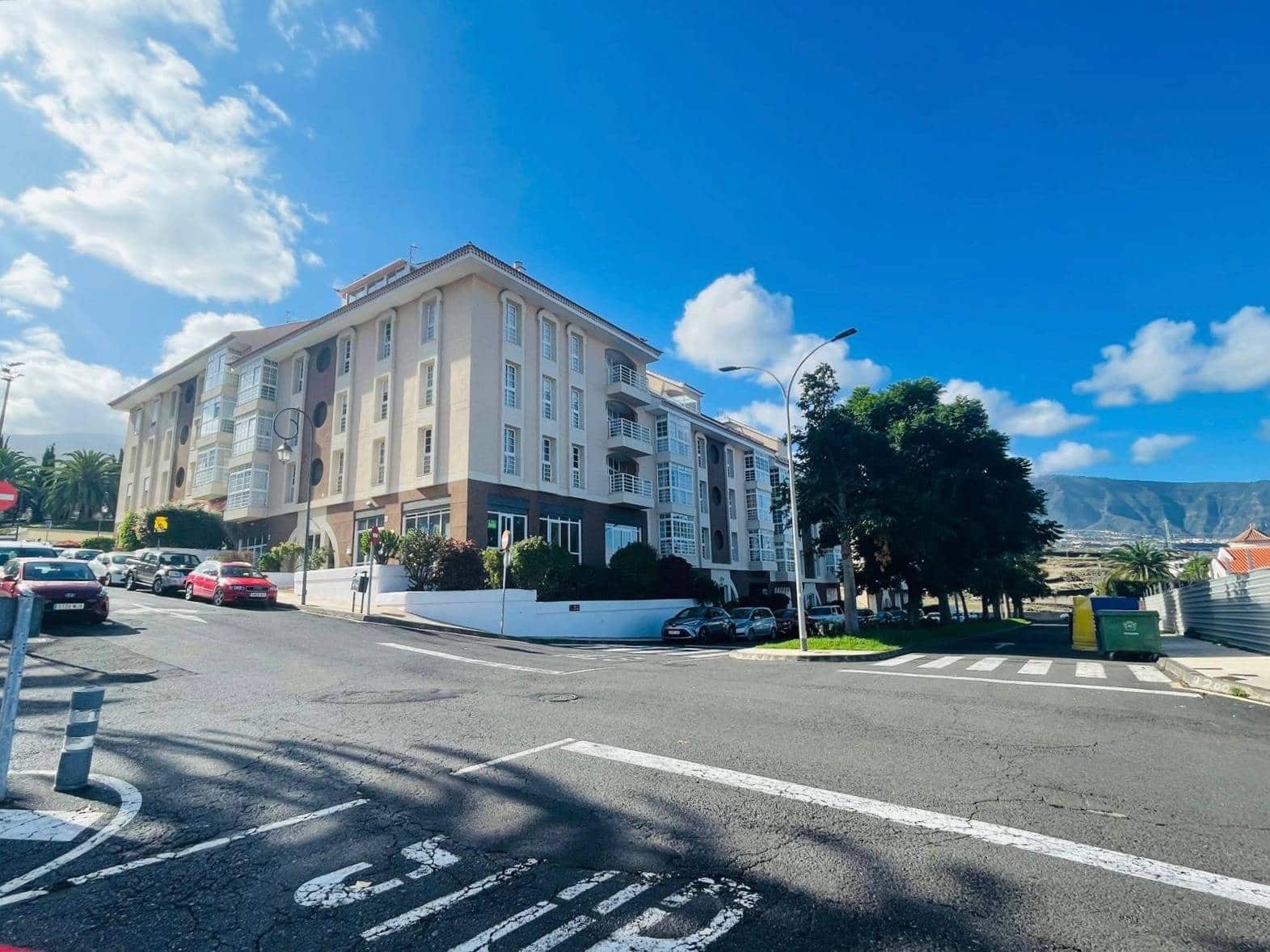 Erhverv til salg i La Orotava - € 215.000 (Ref: 8881804)