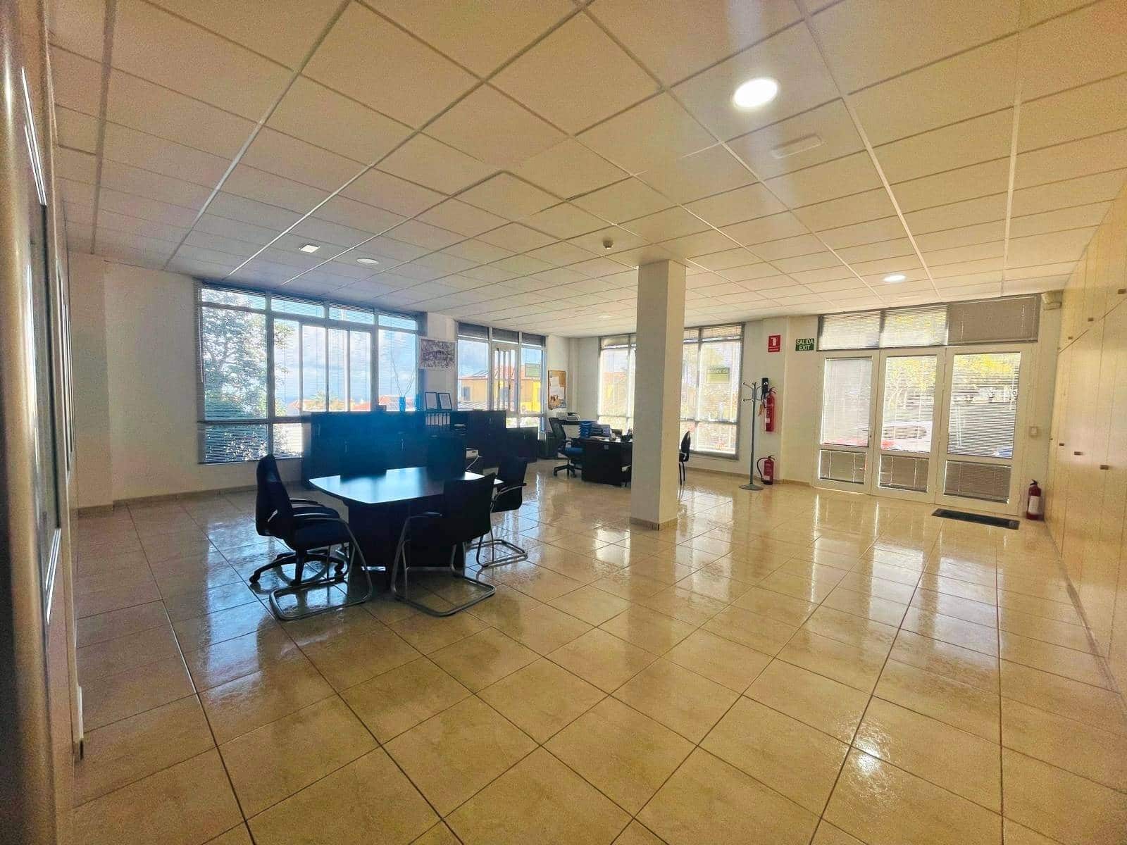 Erhverv til salg i La Orotava - € 215.000 (Ref: 8881804)