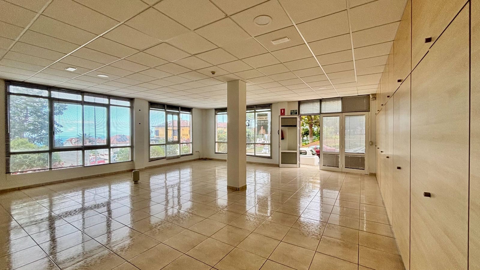 Erhverv til salg i La Orotava - € 215.000 (Ref: 8881804)