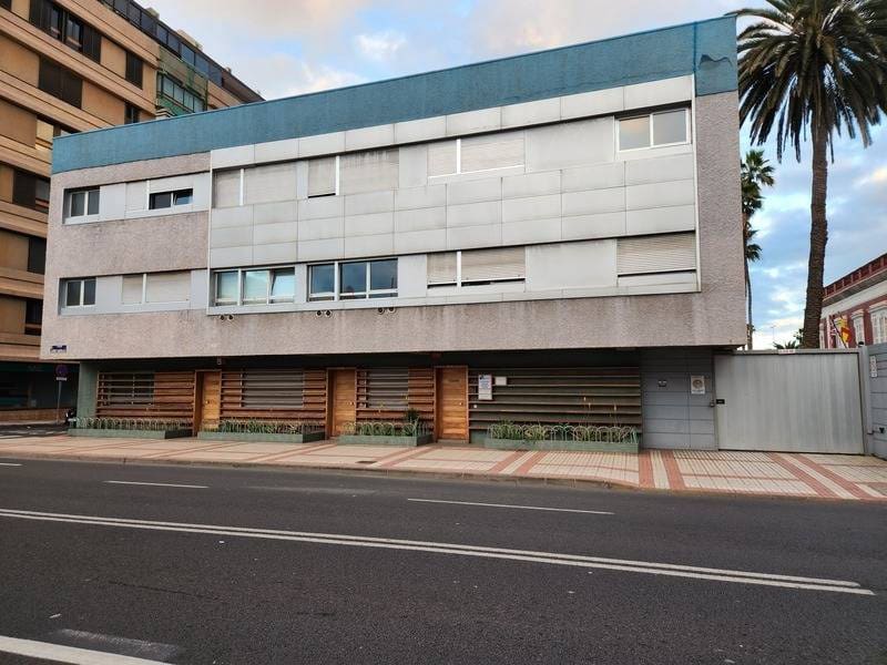 Garage til salg i Las Palmas de Gran Canaria - € 15.000 (Ref: 8886077)