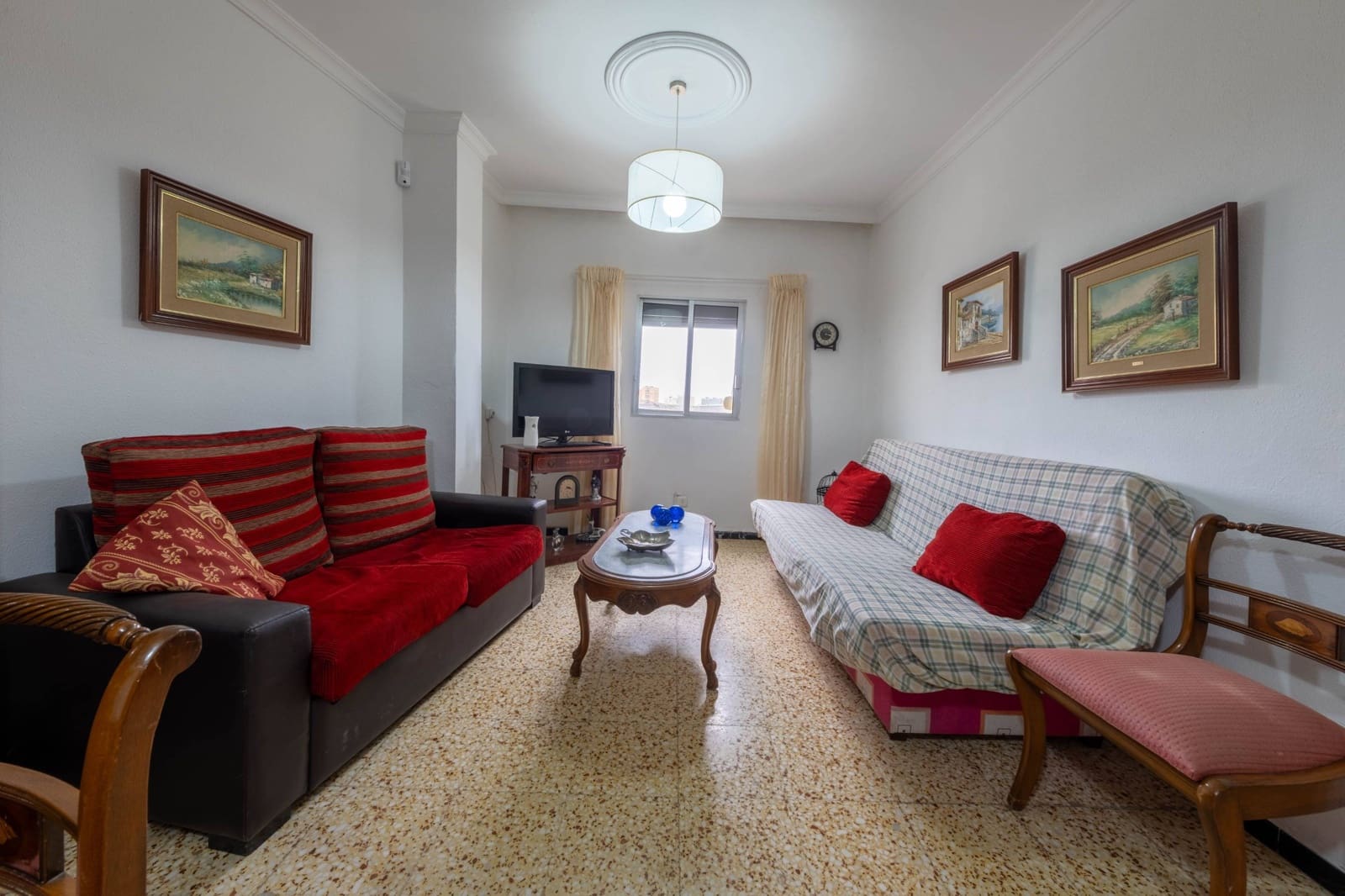 8 quarto Comercial para venda em Las Palmas de Gran Canaria - 345 000 € (Ref: 8892940)