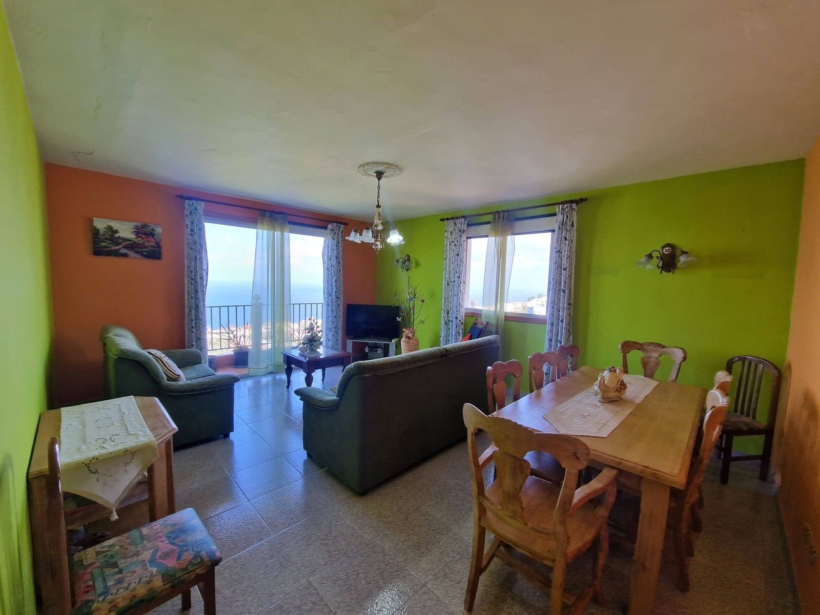 4 soveværelse Finca/Landehus til salg i Santa Ursula med garage - € 544.500 (Ref: 8900121)