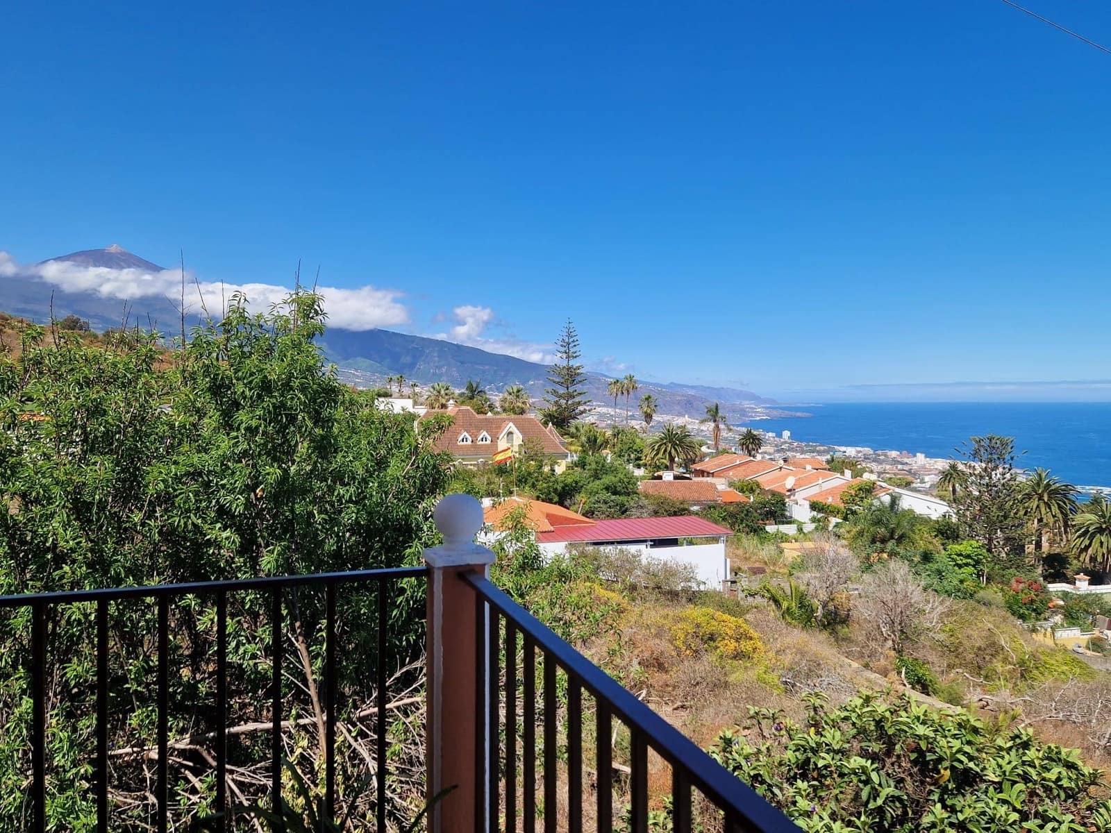 4 soveværelse Finca/Landehus til salg i Santa Ursula med garage - € 544.500 (Ref: 8900121)