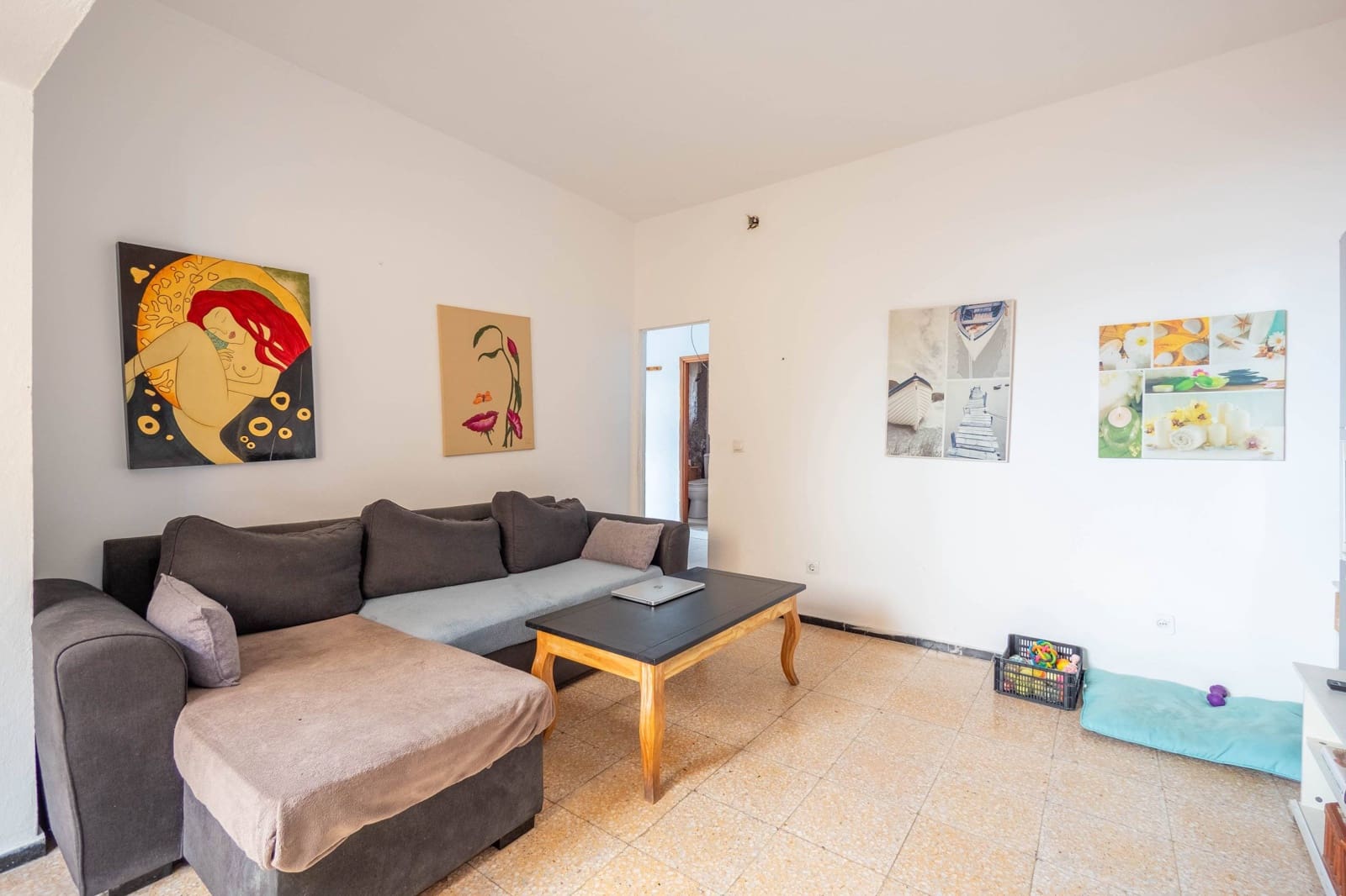 4 quarto Moradia para venda em Las Palmas de Gran Canaria - 200 000 € (Ref: 8907435)