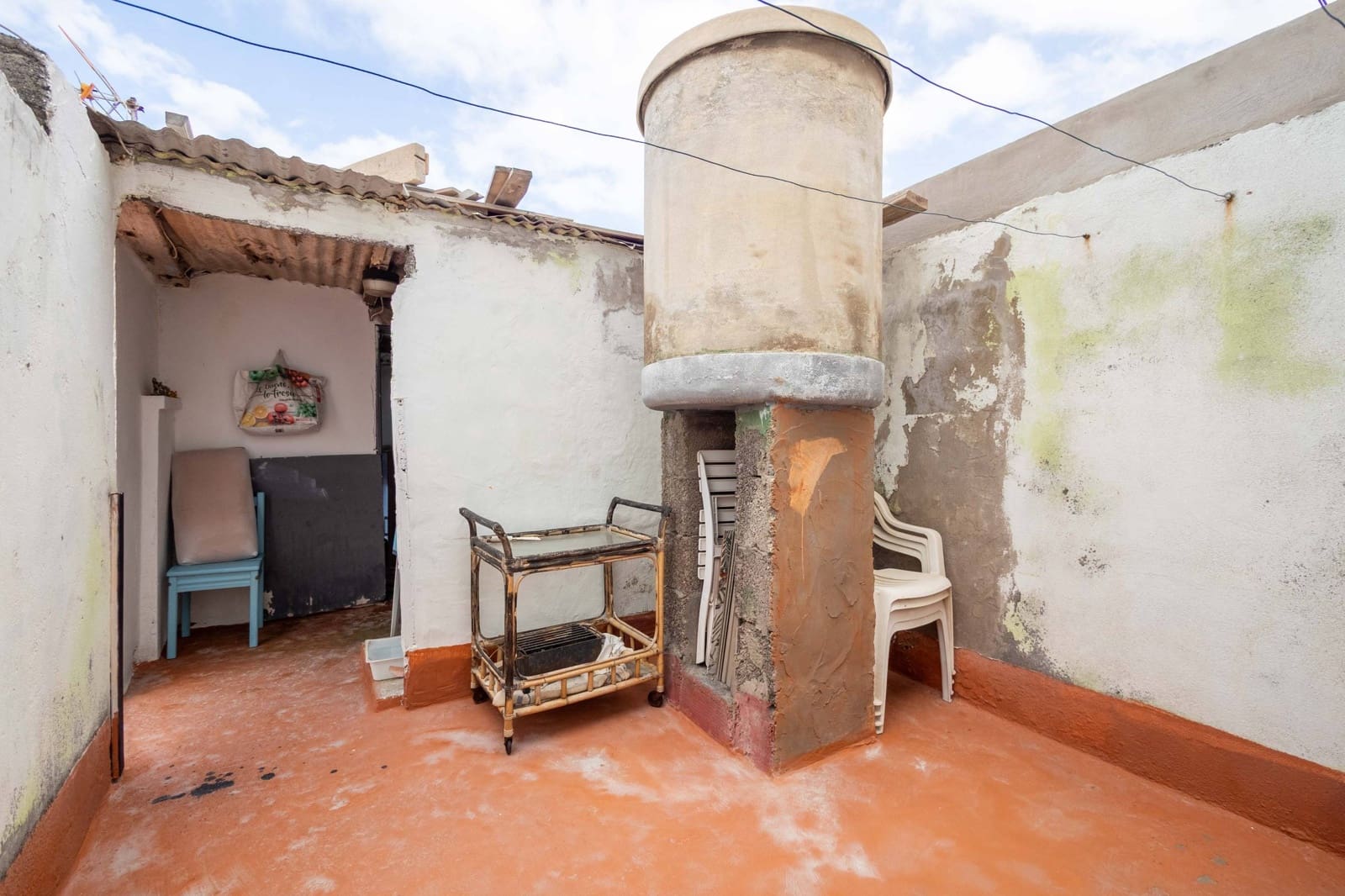 4 quarto Moradia para venda em Las Palmas de Gran Canaria - 200 000 € (Ref: 8907435)