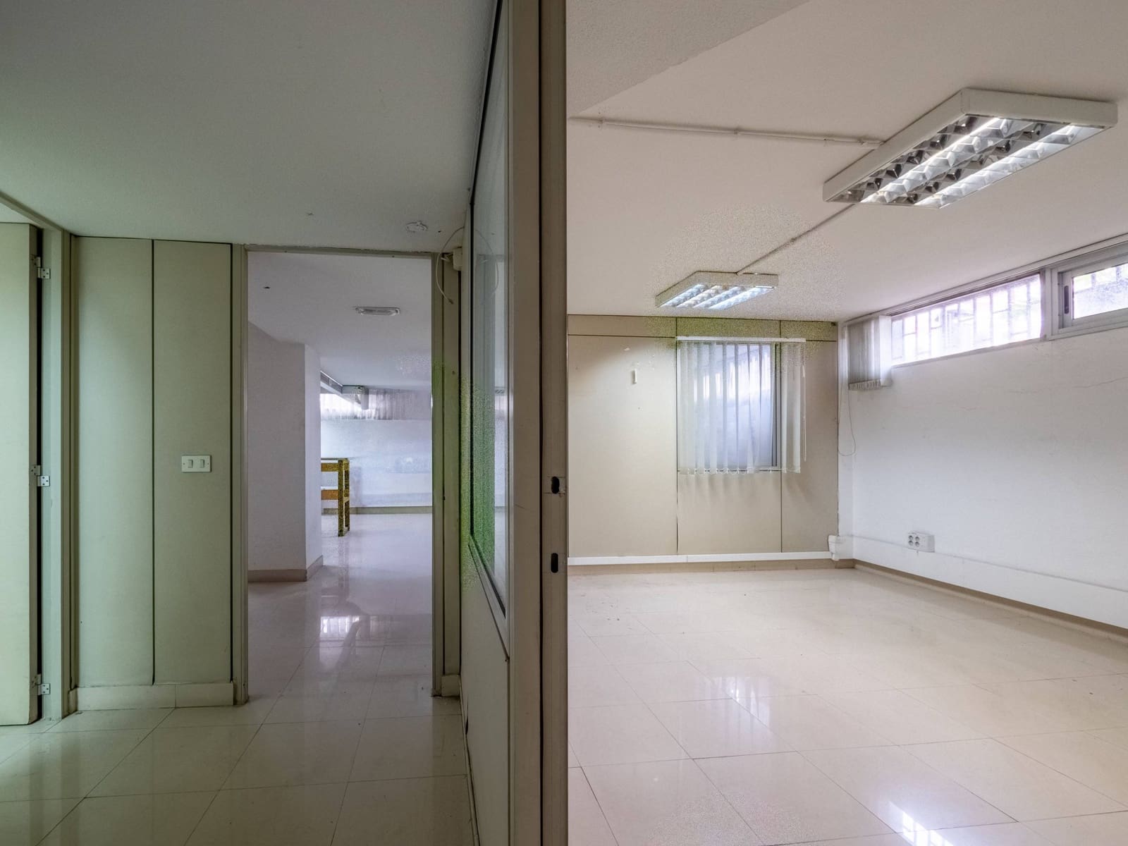 Kaupallinen myytävänä paikassa Las Palmas de Gran Canaria mukana 
autotalli - 1 300 000 € (Ref: 8911025)