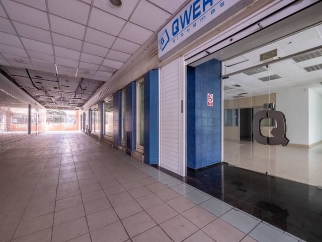 Commercieel te koop in Arenales - Lugo - Avda. Marítima, Las Palmas de Gran Canaria met garage - € 1.300.000 (Ref: 8911025)