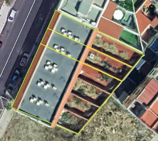 4 soveværelse Rækkehus til salg i Santa Cruz de Tenerife med garage - € 109.000 (Ref: 8913099)