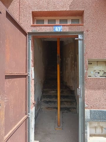 4 soverom Rekkehus til salgs i La Gallega, Santa Cruz de Tenerife med garasje - € 109 000 (Ref: 8913099)