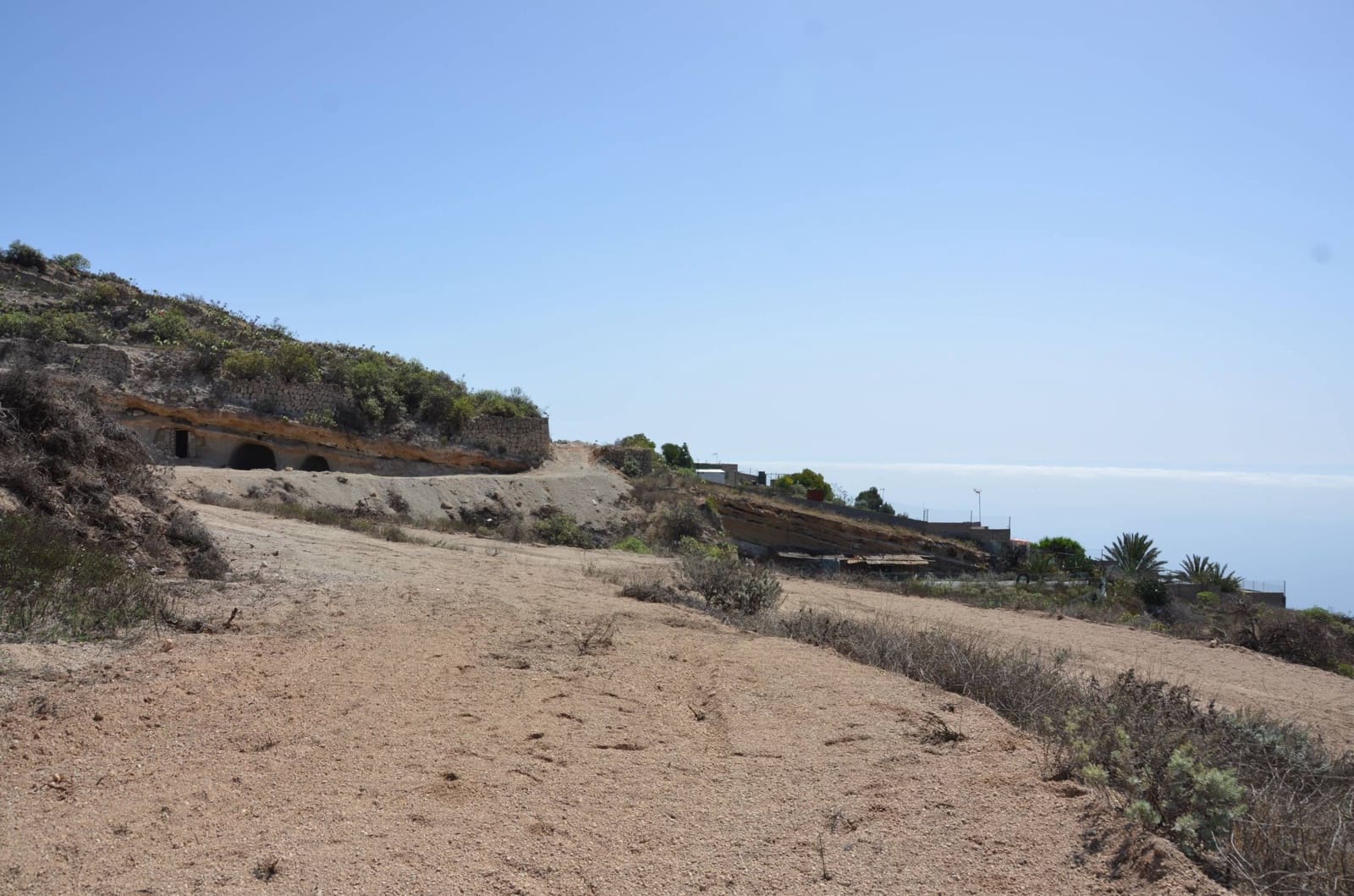 Grunde uden byggetilladelser til salg i Guimar - € 99.800 (Ref: 8917909)