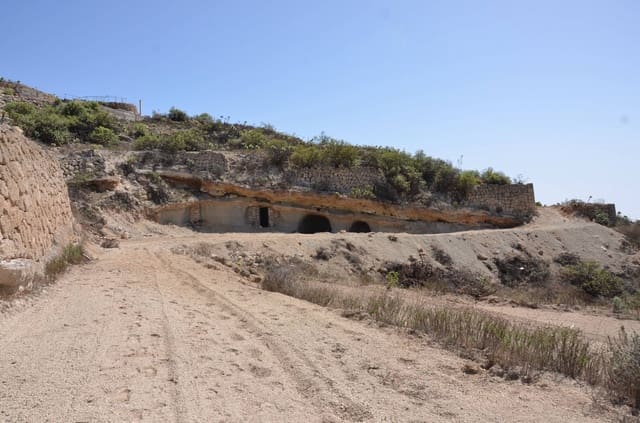 Undeveloped Land for sale in Güímar - € 99,800 (Ref: 8917909)