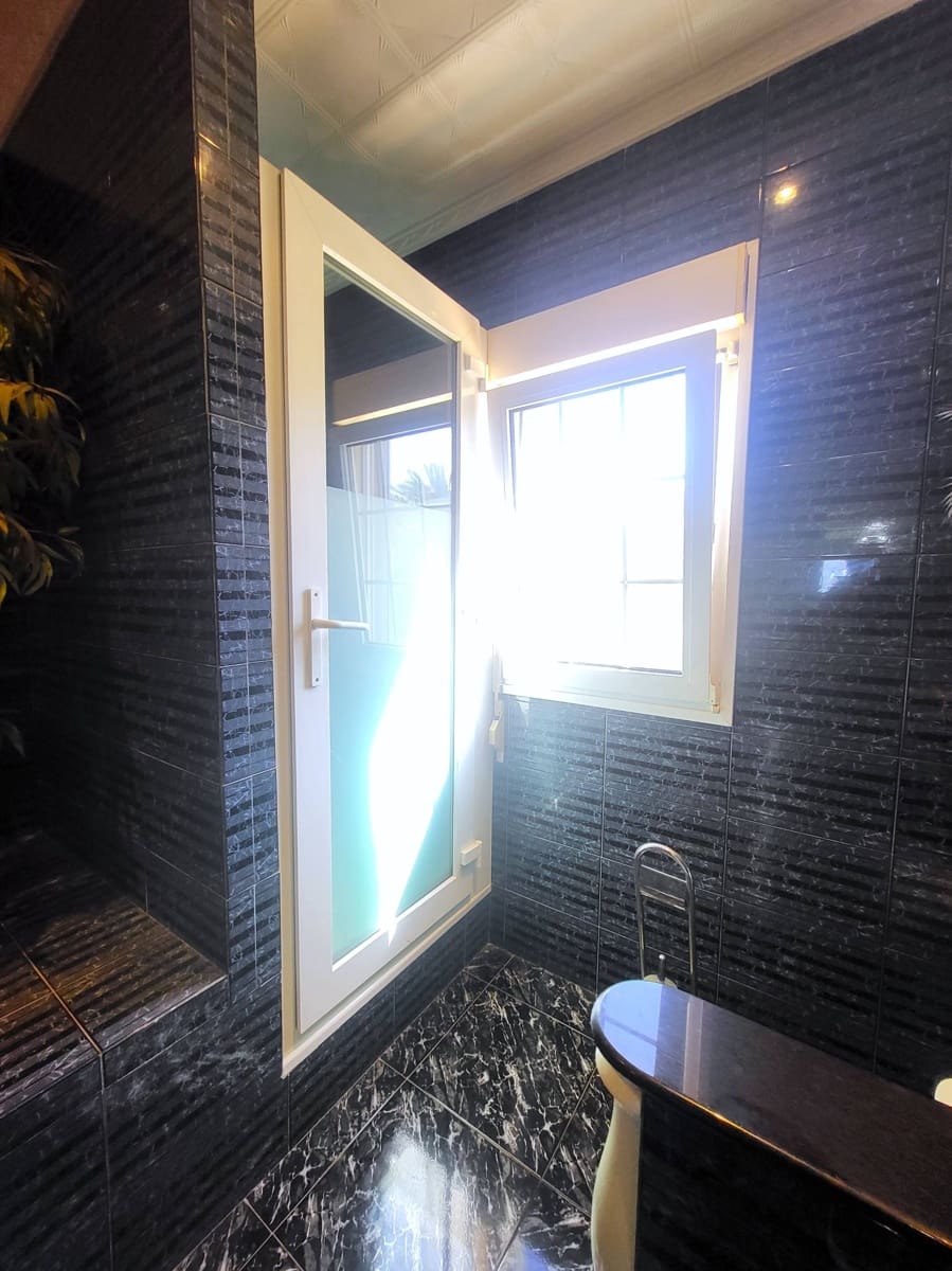 4 sypialnia Willa na sprzedaż w El Salobre z garażem - 590 000 € (Ref: 8928575)