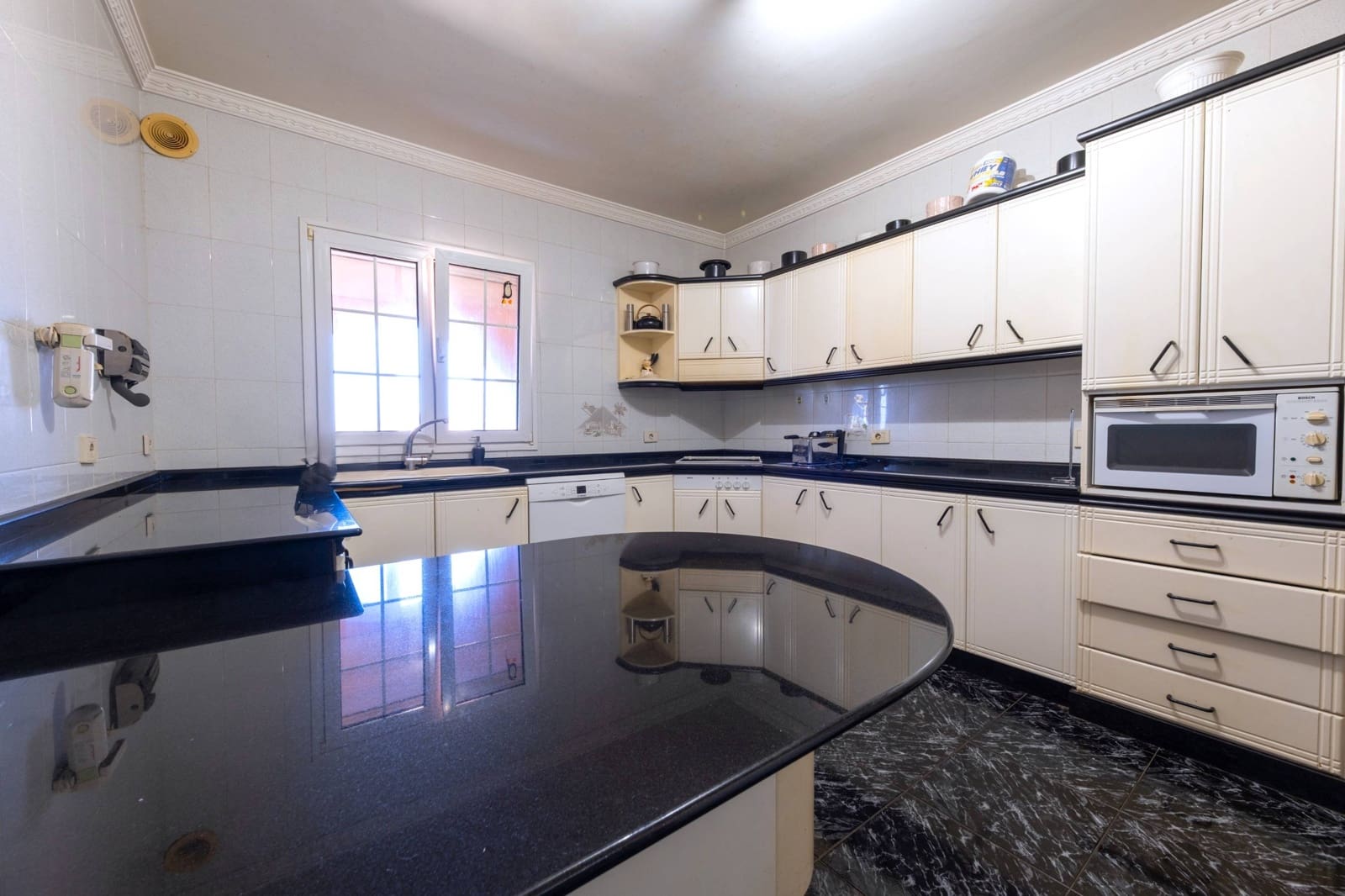 4 sypialnia Willa na sprzedaż w El Salobre z garażem - 590 000 € (Ref: 8928575)