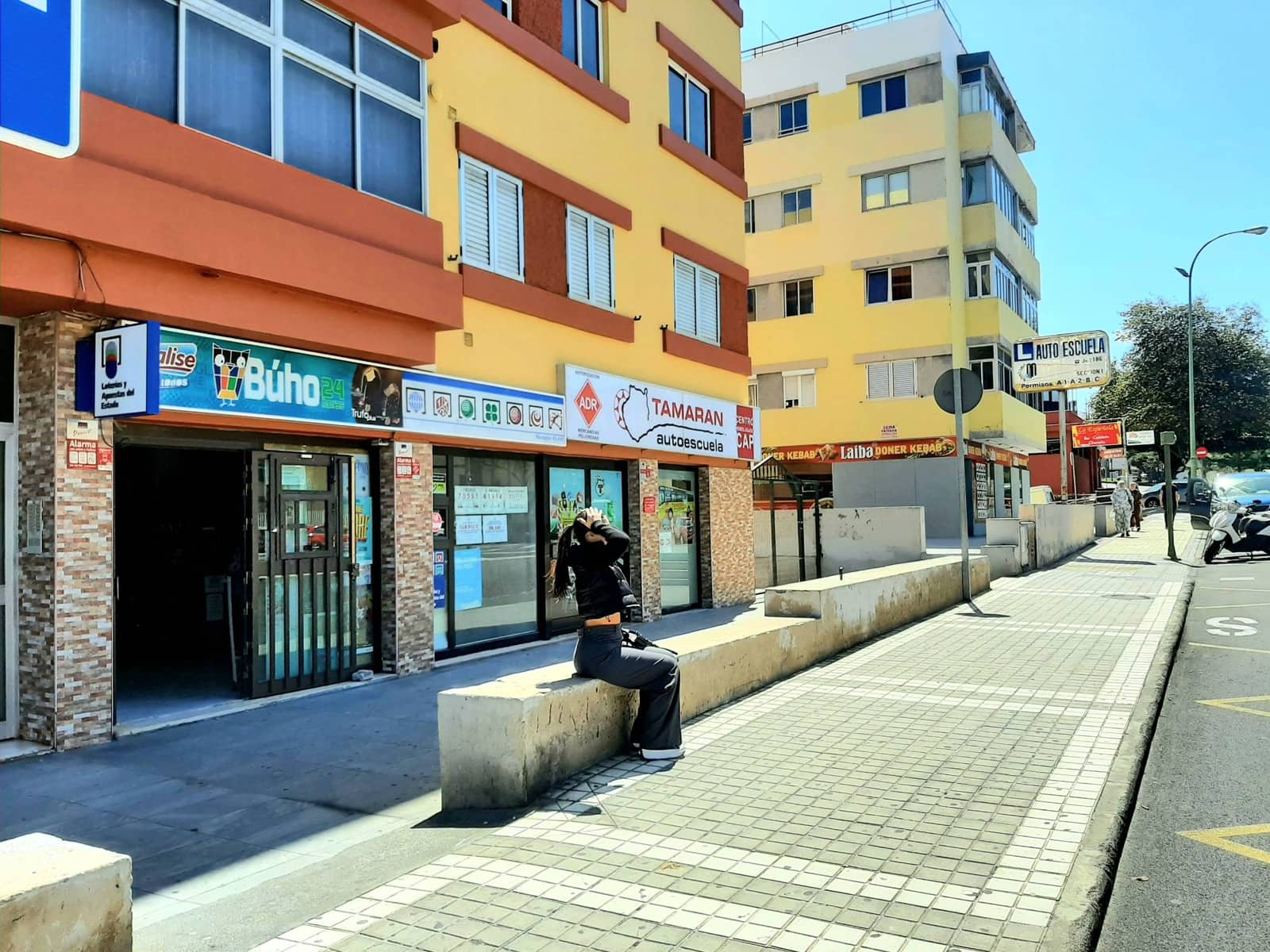 Commercieel te koop in Las Palmas de Gran Canaria - € 79.000 (Ref: 8937065)