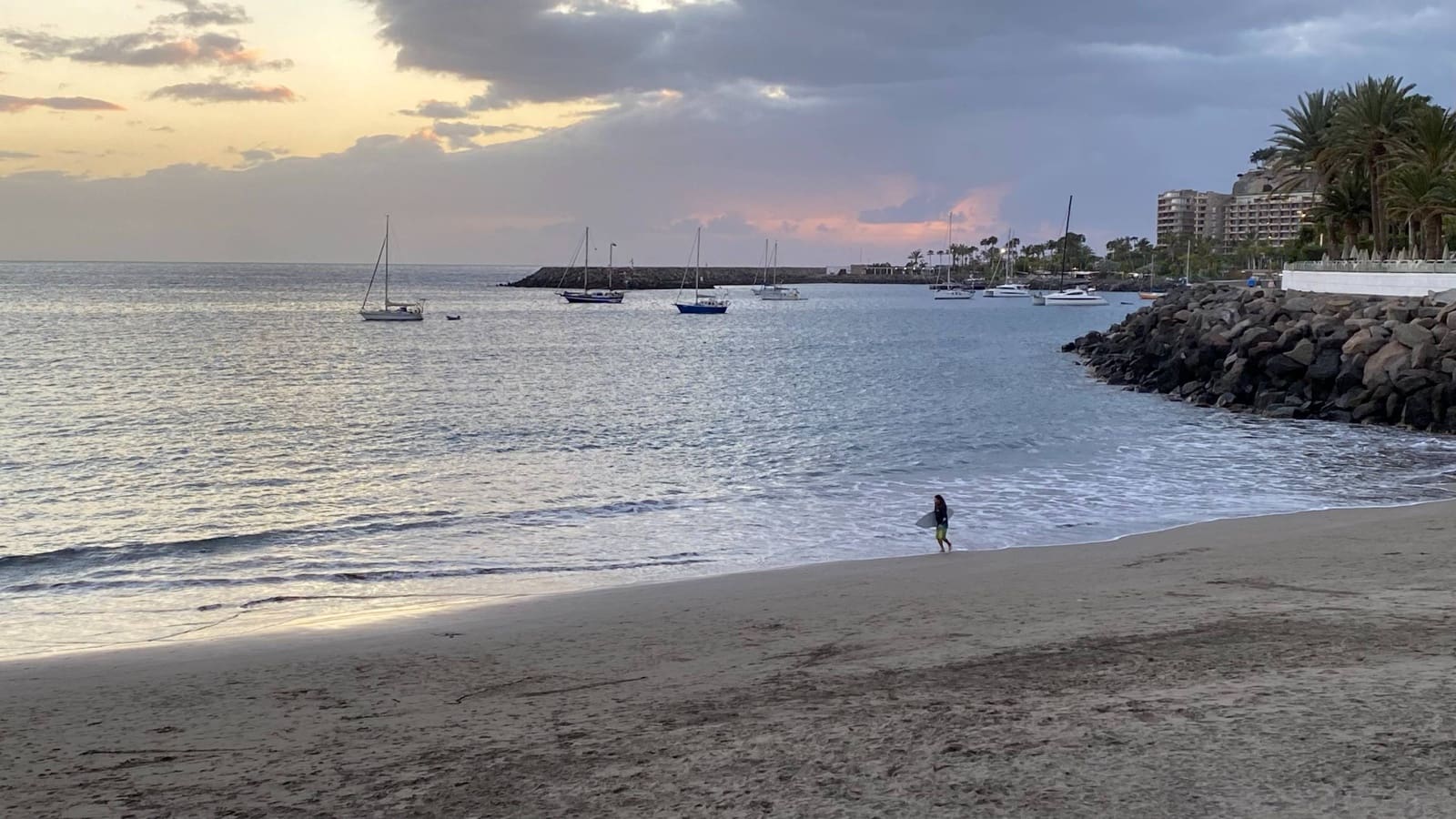 1 soveværelse Lejlighed til salg i Patalavaca med swimmingpool - € 198.000 (Ref: 8937066)