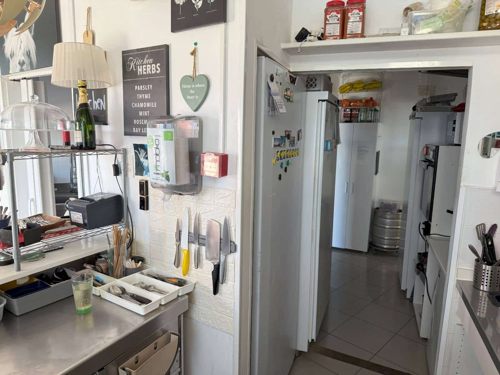 Kaupallinen vuokrattavana paikassa San Bartolome de Tirajana - 2 132 € (Ref: 8950692)